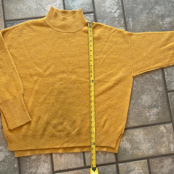 Fall sweater - Picture 2 of 4